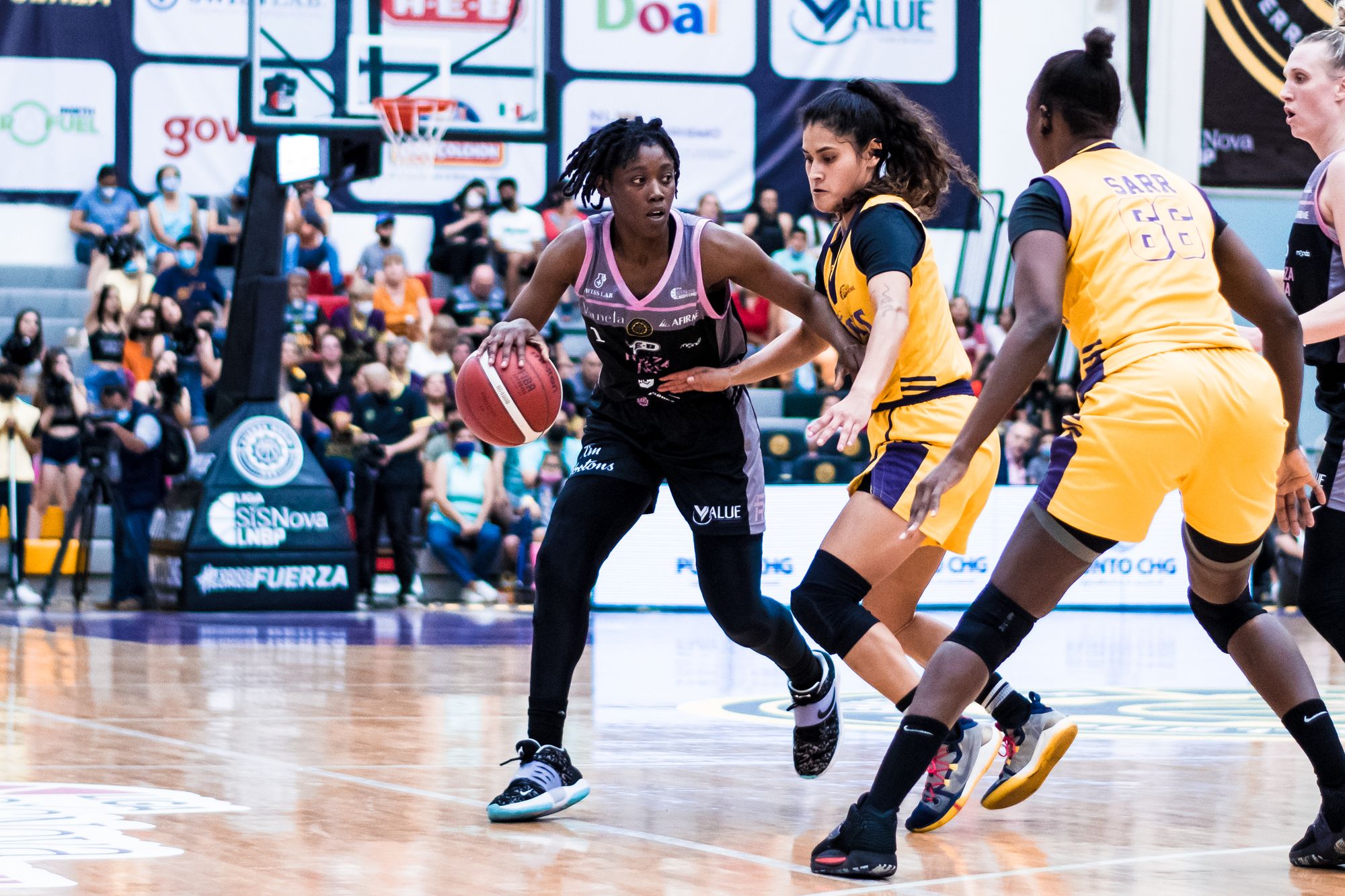 CON DESCALABRO, TERMINA FUERZA REGIA FEMENIL SERIE CONTRA ADELITAS DE CHIHUAHUA