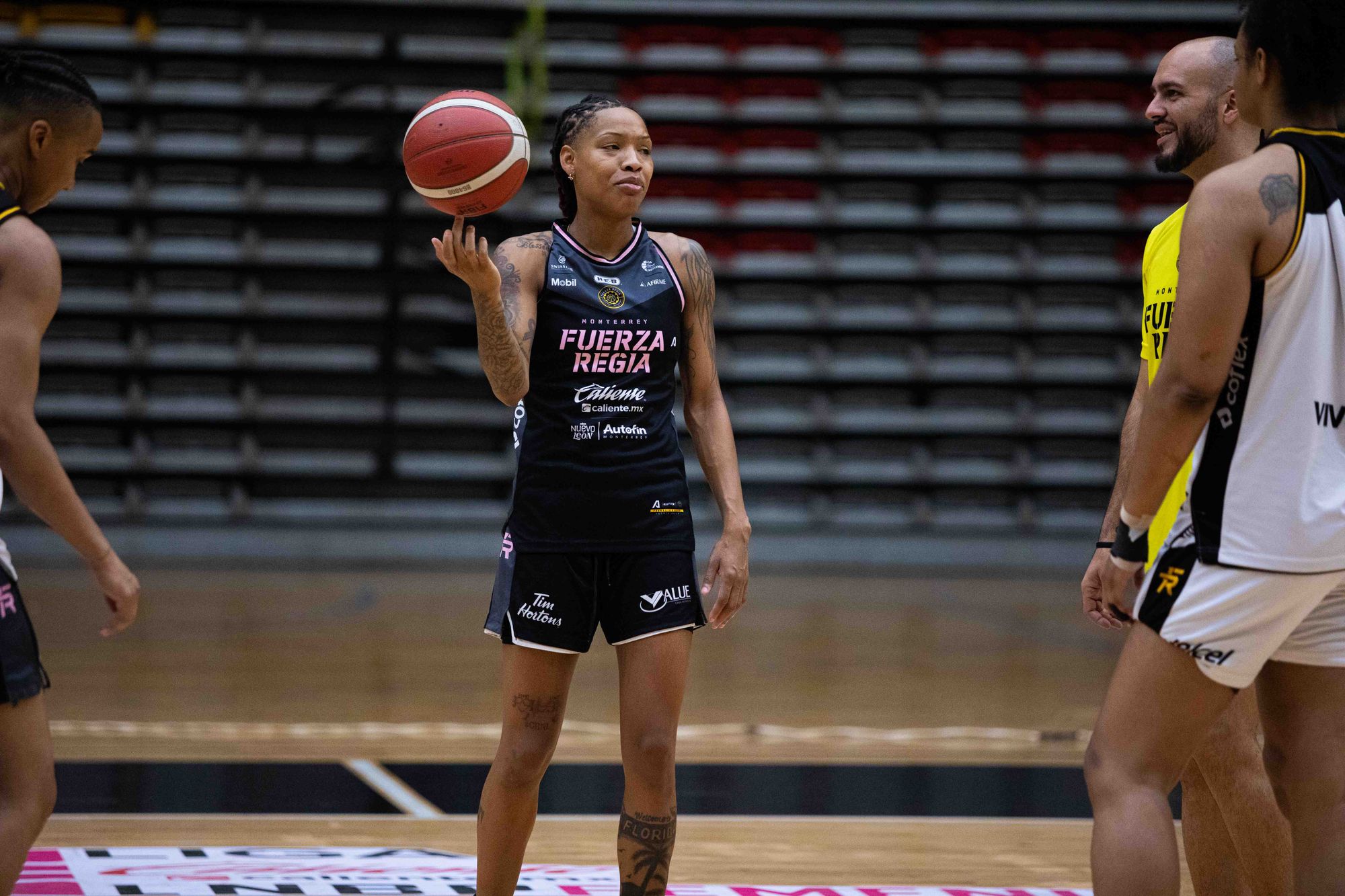 PREVIA: ADELITAS VS FUERZA REGIA FEMENIL