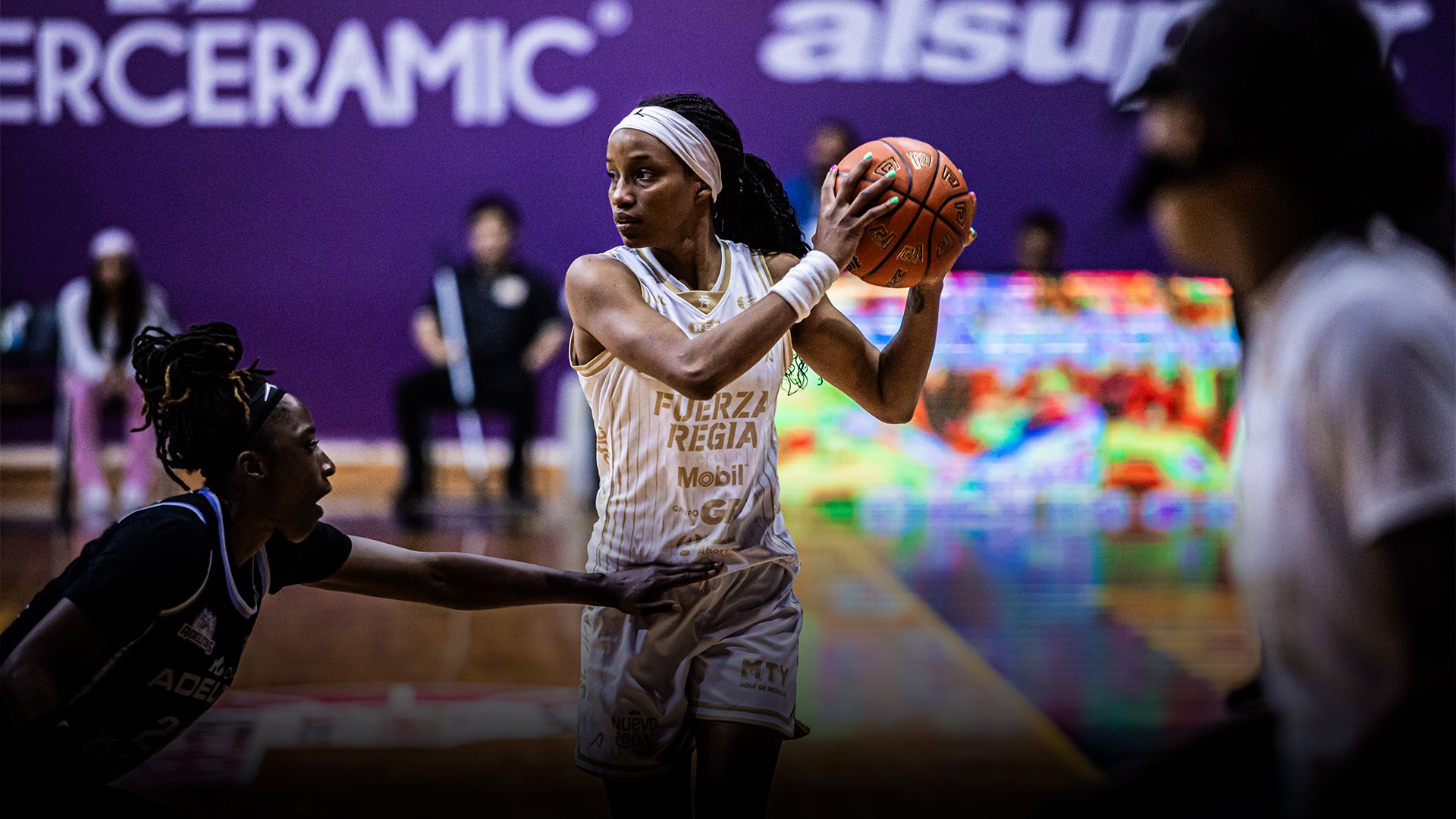 FUERZA REGIA DERROTA A ADELITAS EN EL JUEGO 2 DE LA SERIE