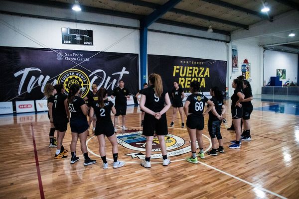 Inicia Fuerza Regia Femenil entrenamientos