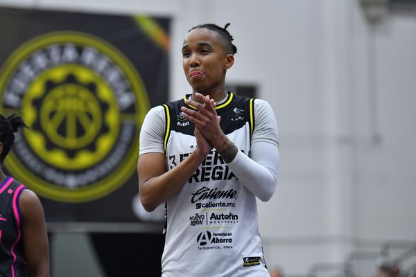 Mikayla Cowling regresa a Fuerza Regia Femenil